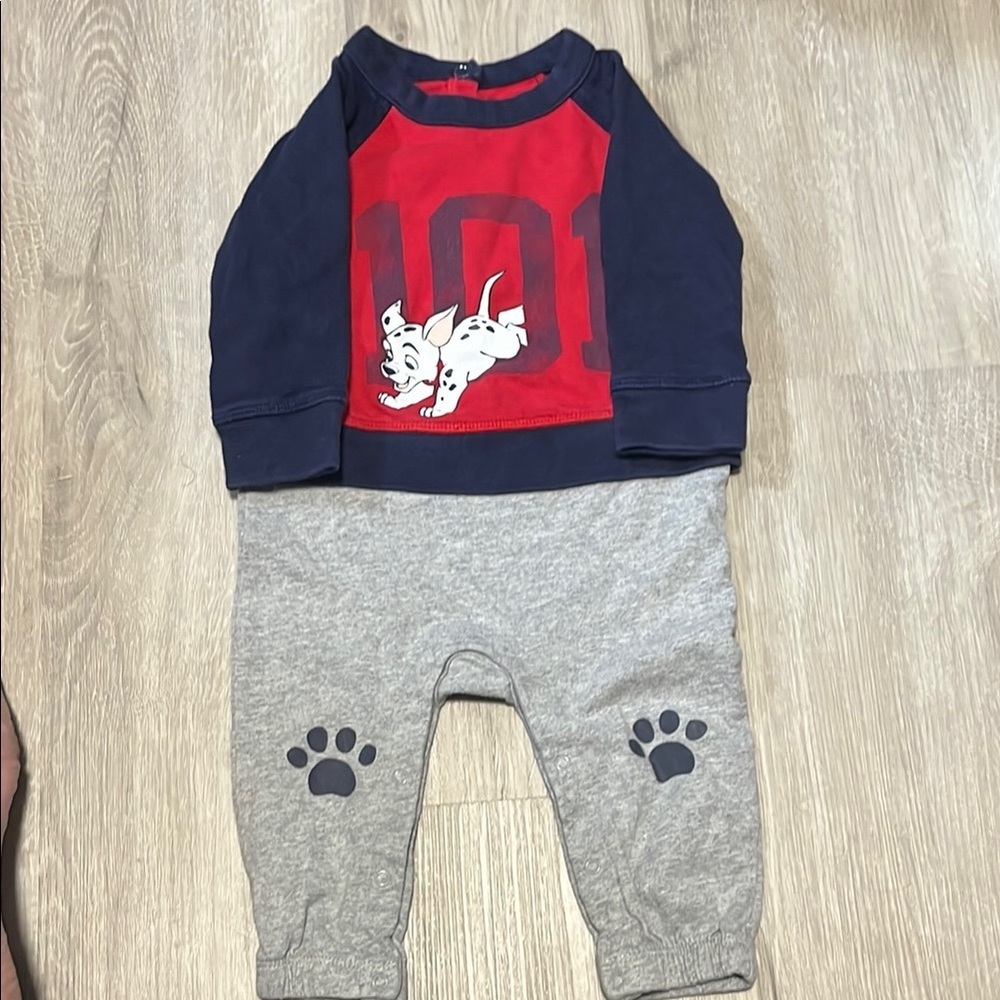 4/$30 GAP Kids Gray and Navy Dalmatian Print Bottoms 6-12M